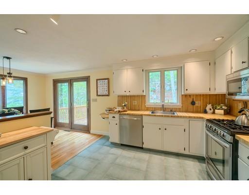 59 Queensland Road Billerica, MA 01862 - Photo 7 of 30 Gallery Image 7