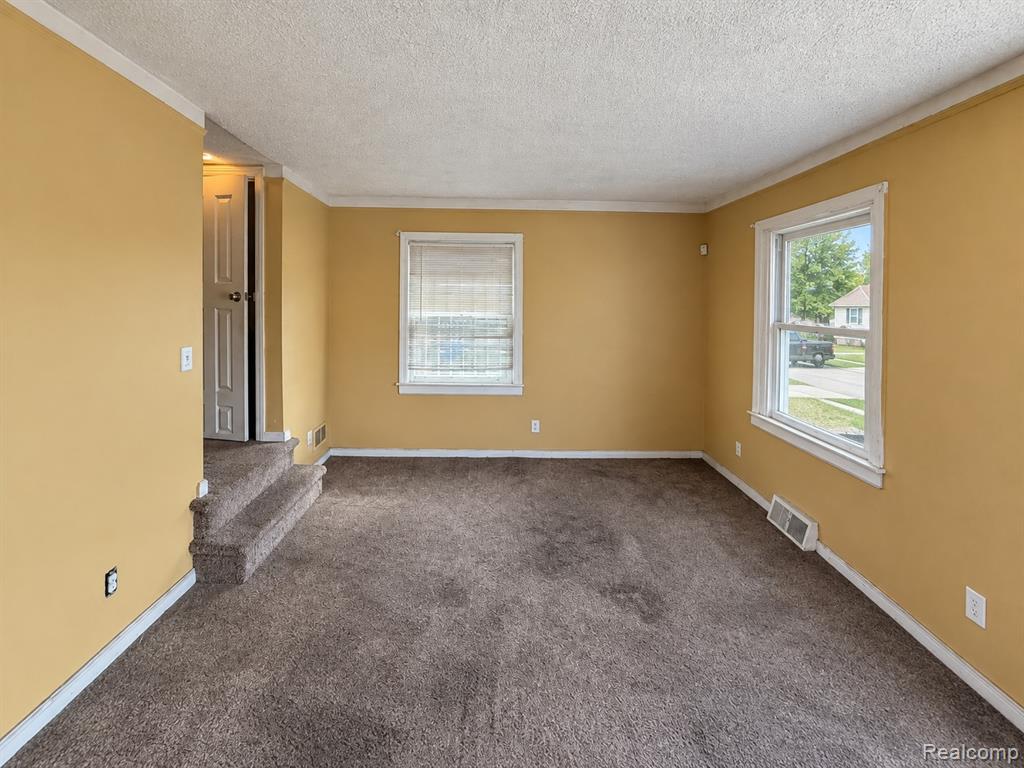 16860 Greenfield Road Detroit, MI 48235 - Photo 12 of 21 Gallery Image 12
