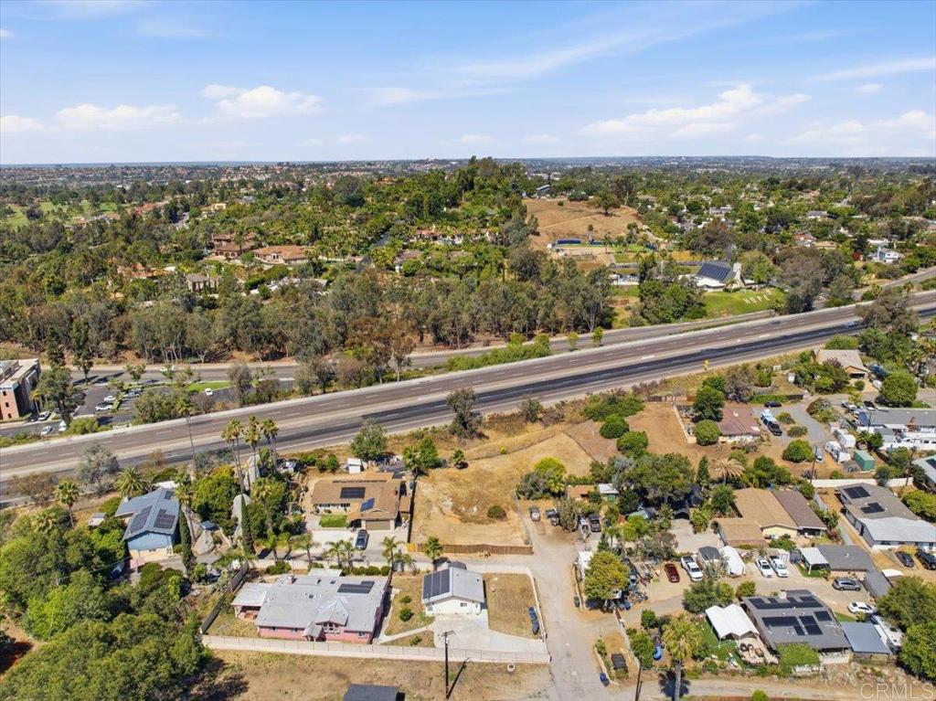 564 Rolling Hills Road Vista, CA 92083 - Photo 4 of 30