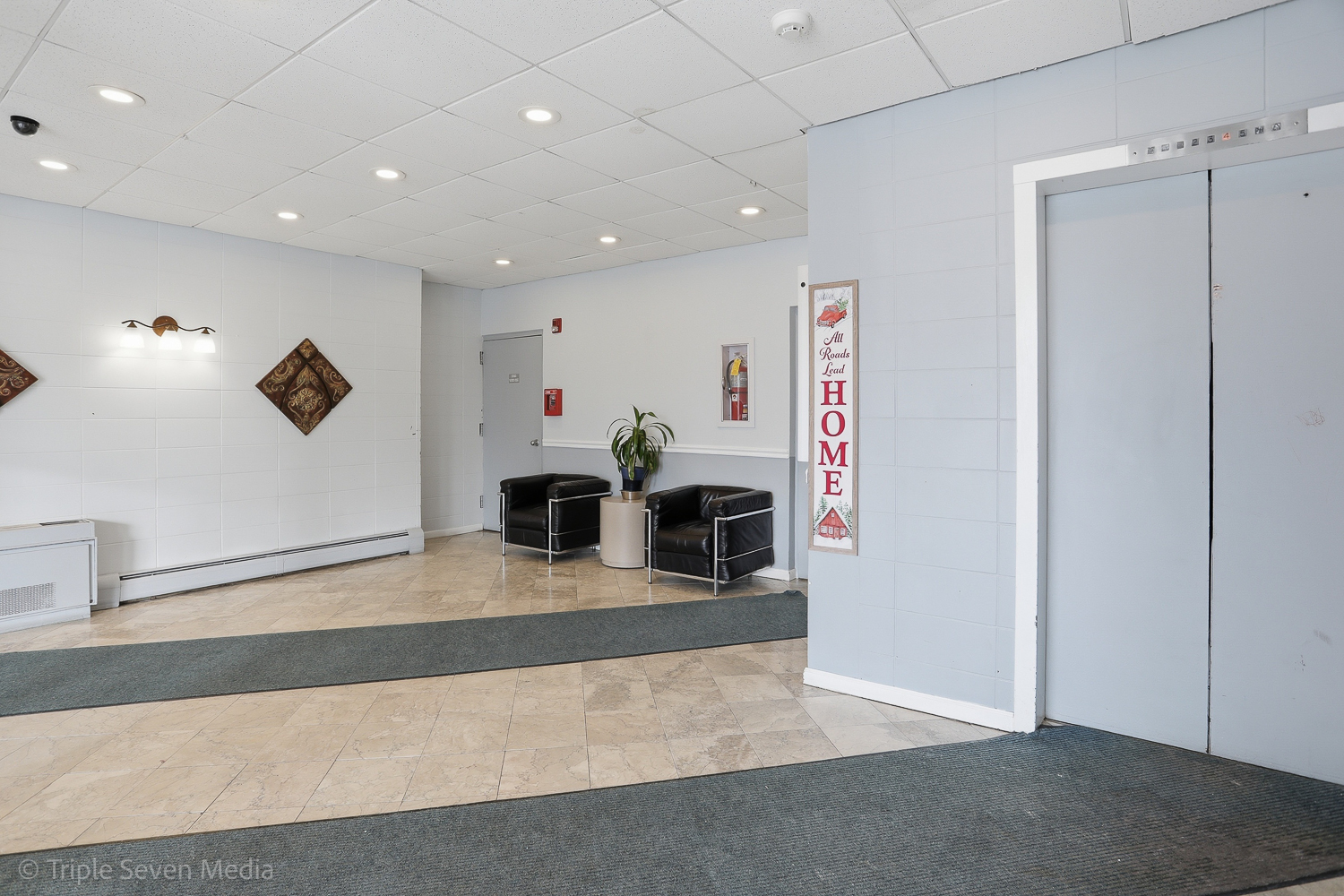 1043 South York Road, Unit 402 Bensenville, IL 60106 - Photo 16 of 23