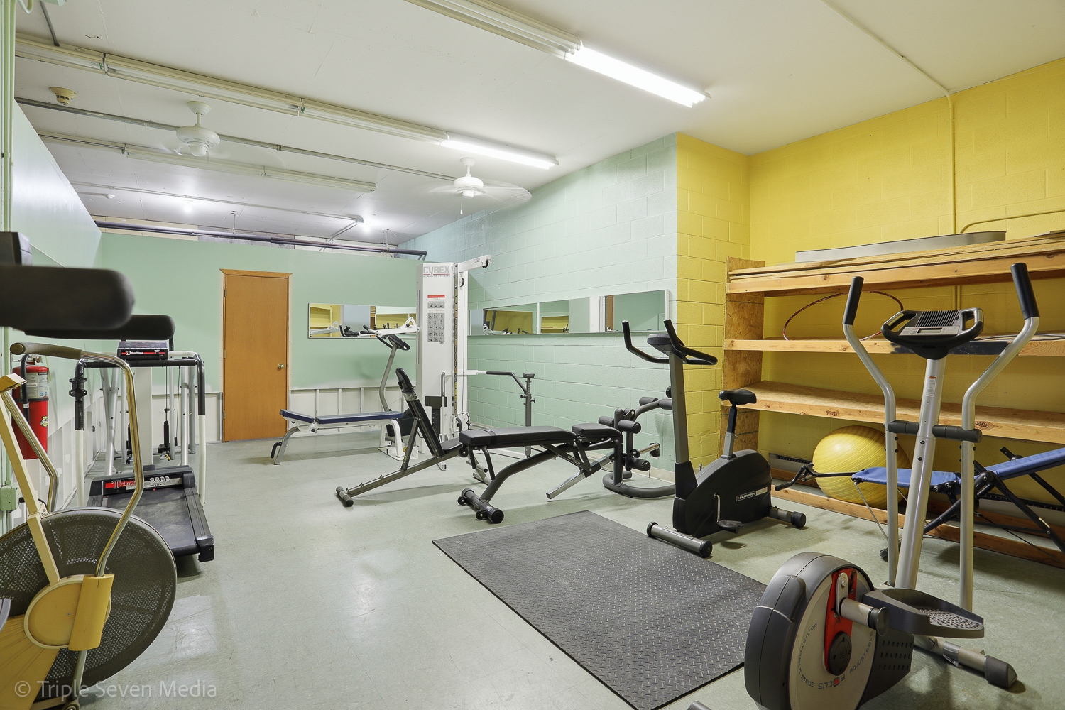 1043 South York Road, Unit 402 Bensenville, IL 60106 - Photo 18 of 23