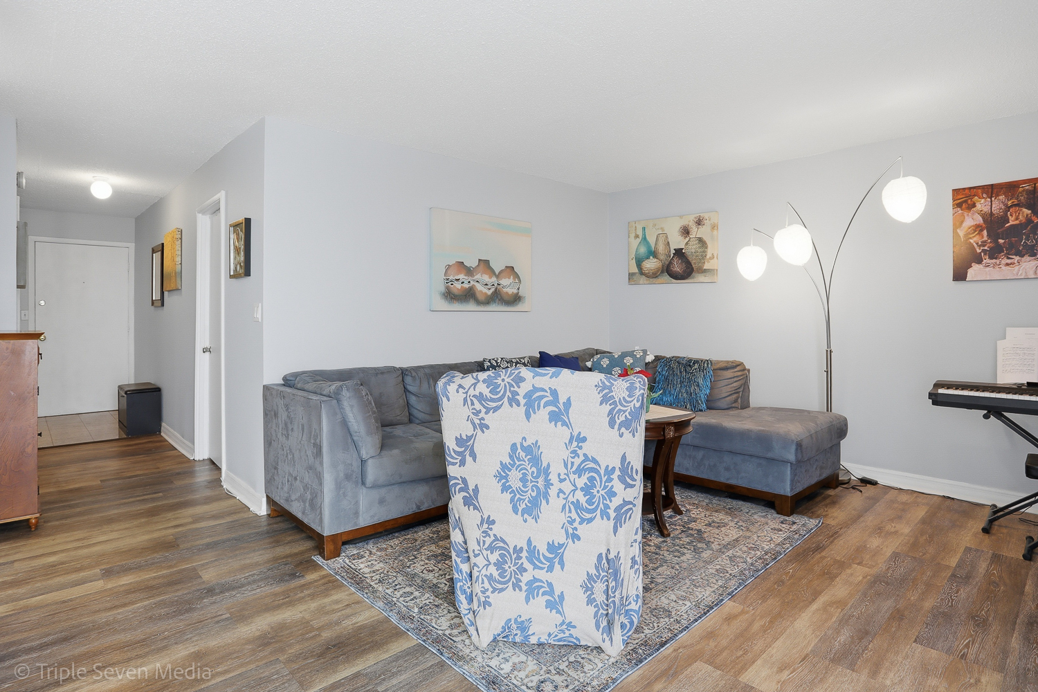 1043 South York Road, Unit 402 Bensenville, IL 60106 - Photo 10 of 23