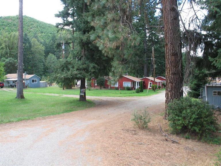465 Barton Road Glendale, OR 97442 - Photo 6 of 6 Home to the left of the picture cabins a