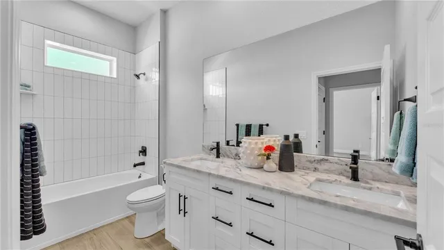 $429,000 | 1172 Windjammer Drive, Lakeland, FL 33803