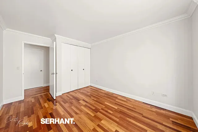 $599,000 | 2 South End Avenue, Unit 6J | Battery Park City