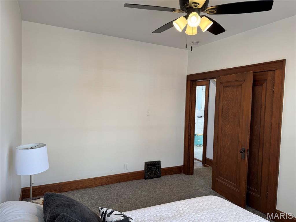 139 Kansas Avenue Belleville, IL 62221 - Photo 11 of 22