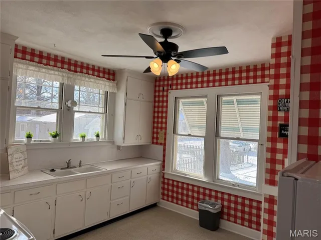 $135,000 | 139 Kansas Avenue, Belleville, IL 62221