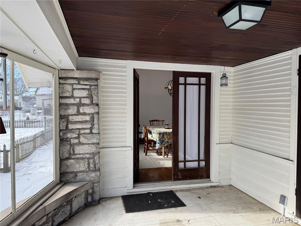 139 Kansas Avenue Belleville, IL 62221 - Photo 4 of 22