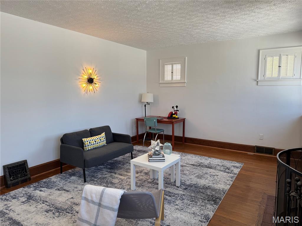 139 Kansas Avenue Belleville, IL 62221 - Photo 8 of 22