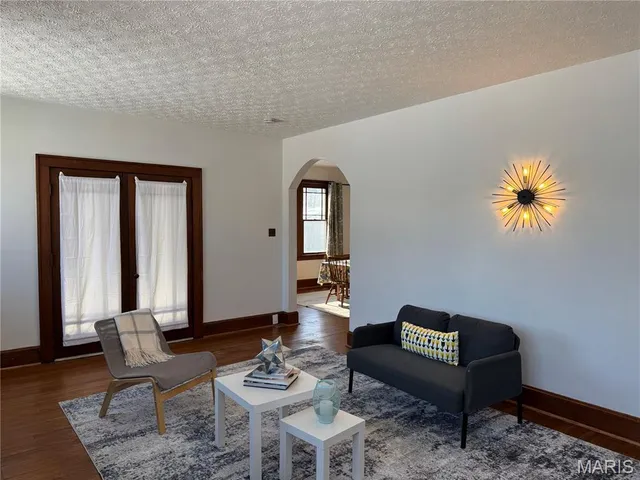 $135,000 | 139 Kansas Avenue, Belleville, IL 62221