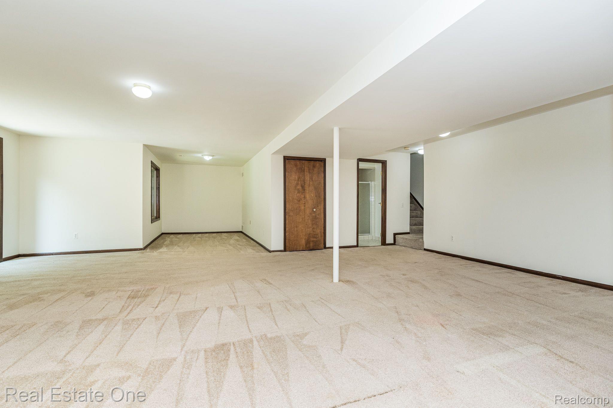 289 Rose Brier Drive Rochester, MI 48309 - Photo 26 of 42 Gallery Image 26