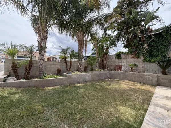 $270,000 | Undisclosed Address, Taft, CA 93268