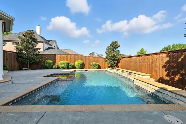 a view of a outdoor space