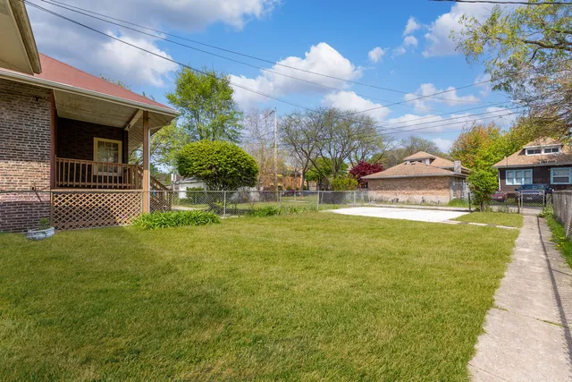 a view of a house with a swimming pool