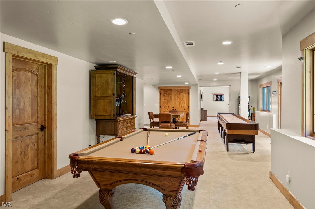 623 Tyner Way Incline Village, NV 89451 - Photo 26 of 35 a living room with furniture