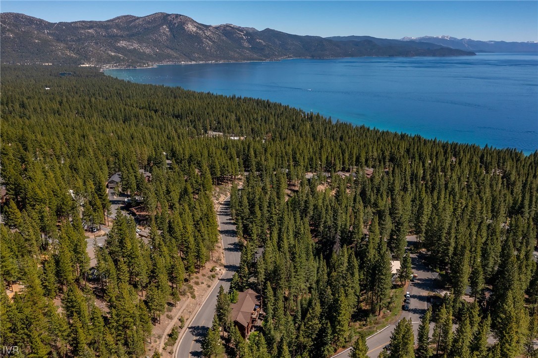 623 Tyner Way Incline Village, NV 89451 - Photo 33 of 35 a view of lake and mountain