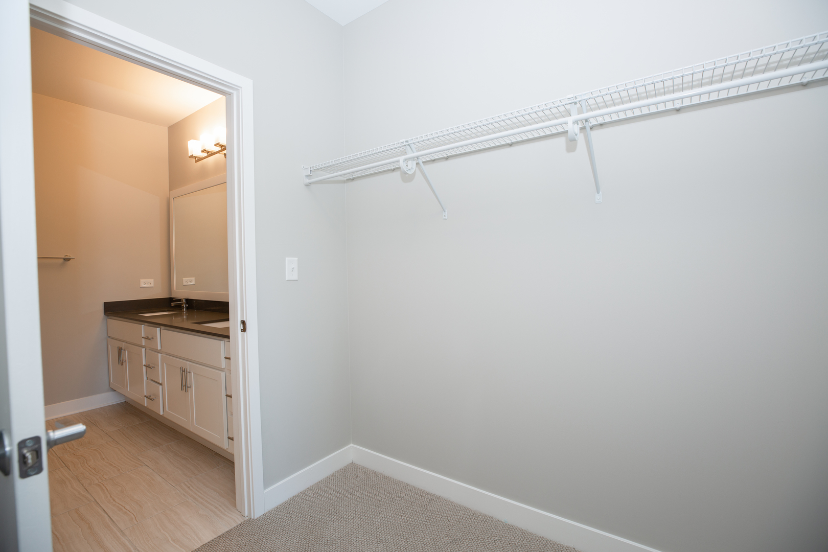 205 West Touhy Avenue, Unit 247 Park Ridge, IL 60068 - Photo 16 of 31
