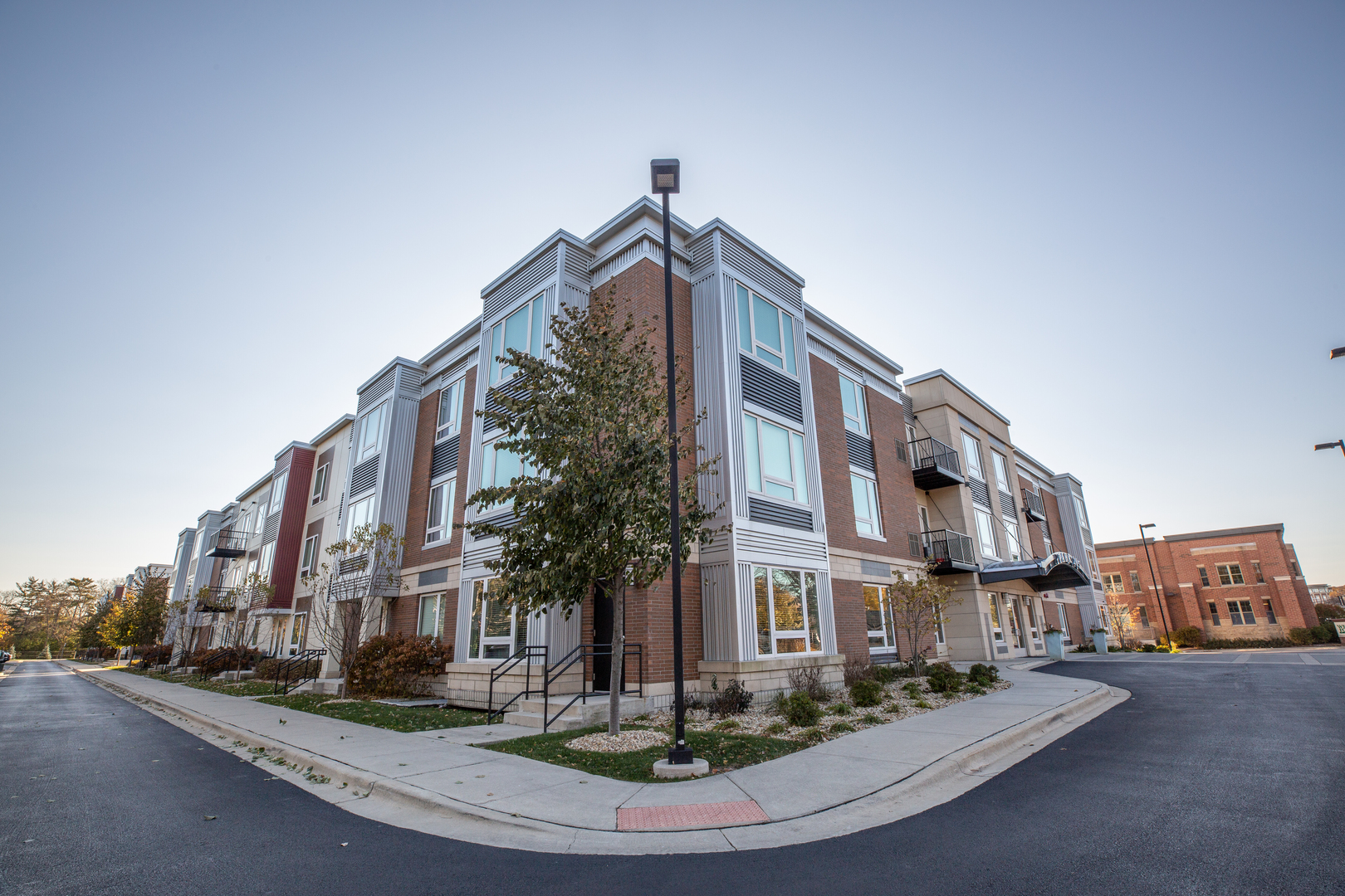 205 West Touhy Avenue, Unit 247 Park Ridge, IL 60068 - Photo 22 of 31