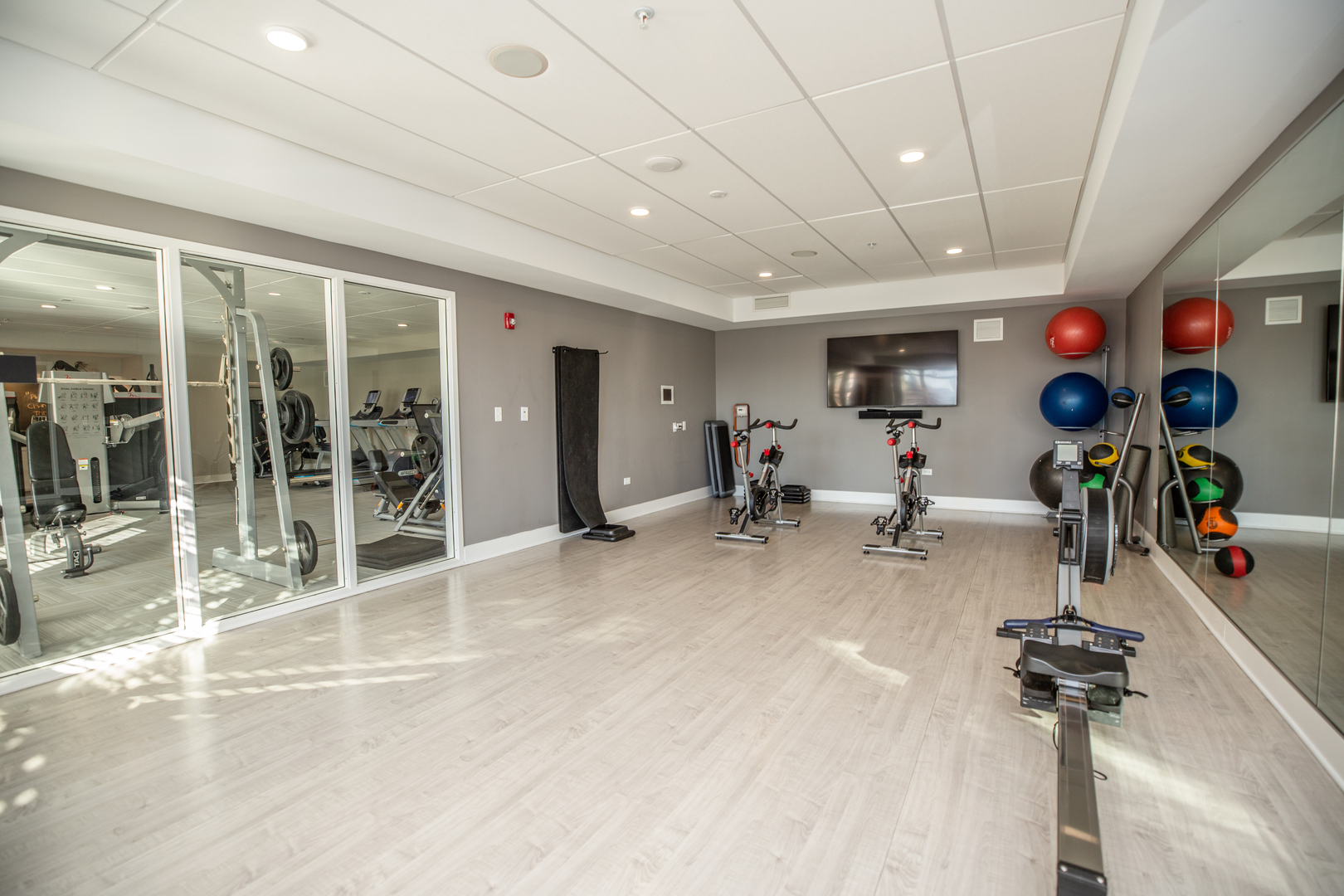 205 West Touhy Avenue, Unit 247 Park Ridge, IL 60068 - Photo 26 of 31
