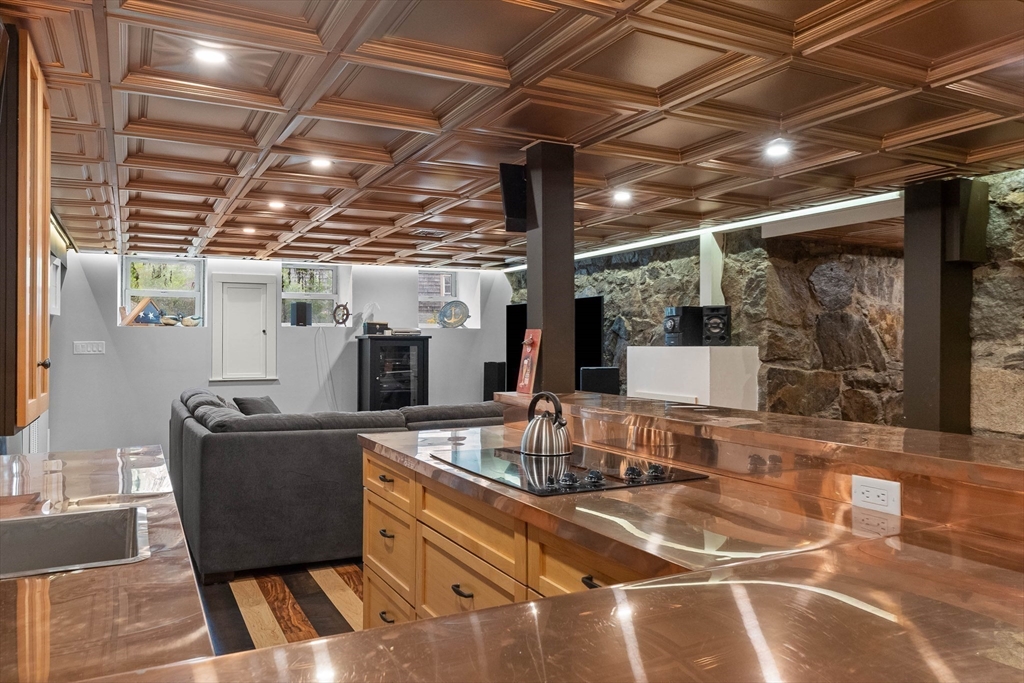 35 Beach Road Gloucester, MA 01930 - Photo 16 of 42