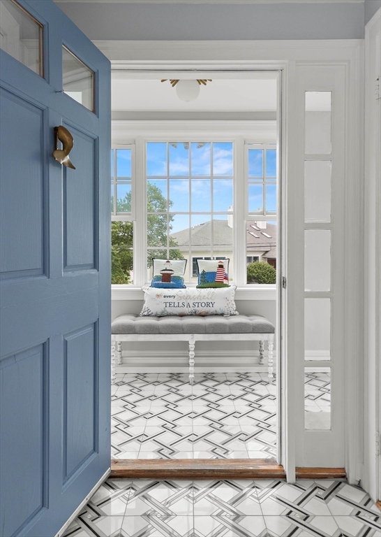 35 Beach Road Gloucester, MA 01930 - Photo 19 of 42