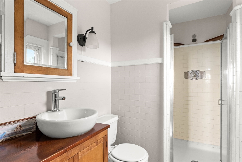 35 Beach Road Gloucester, MA 01930 - Photo 25 of 42