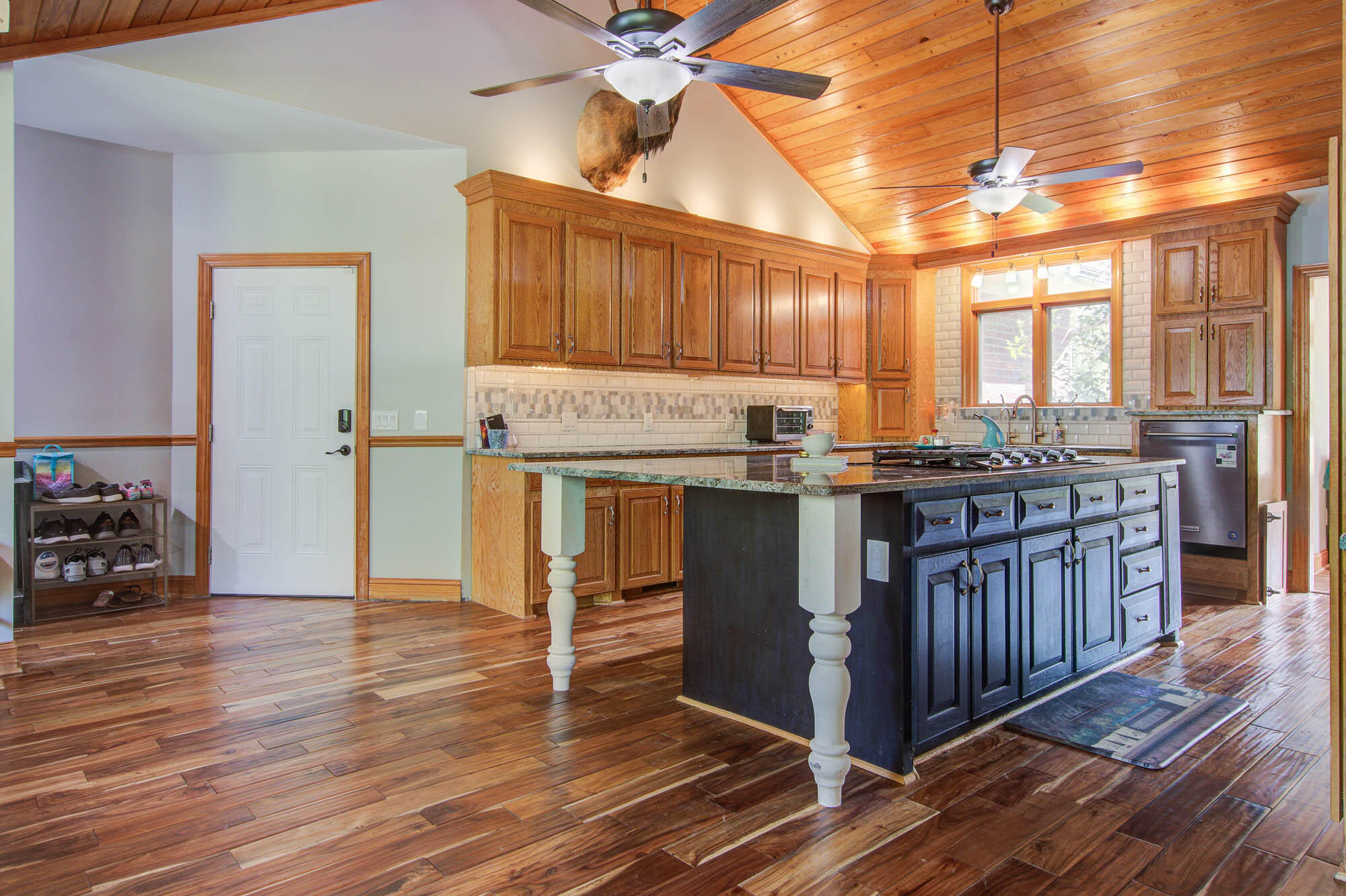 135 Brant Acres Lane Bonneau, SC 29431 - Photo 18 of 50 Kitchen