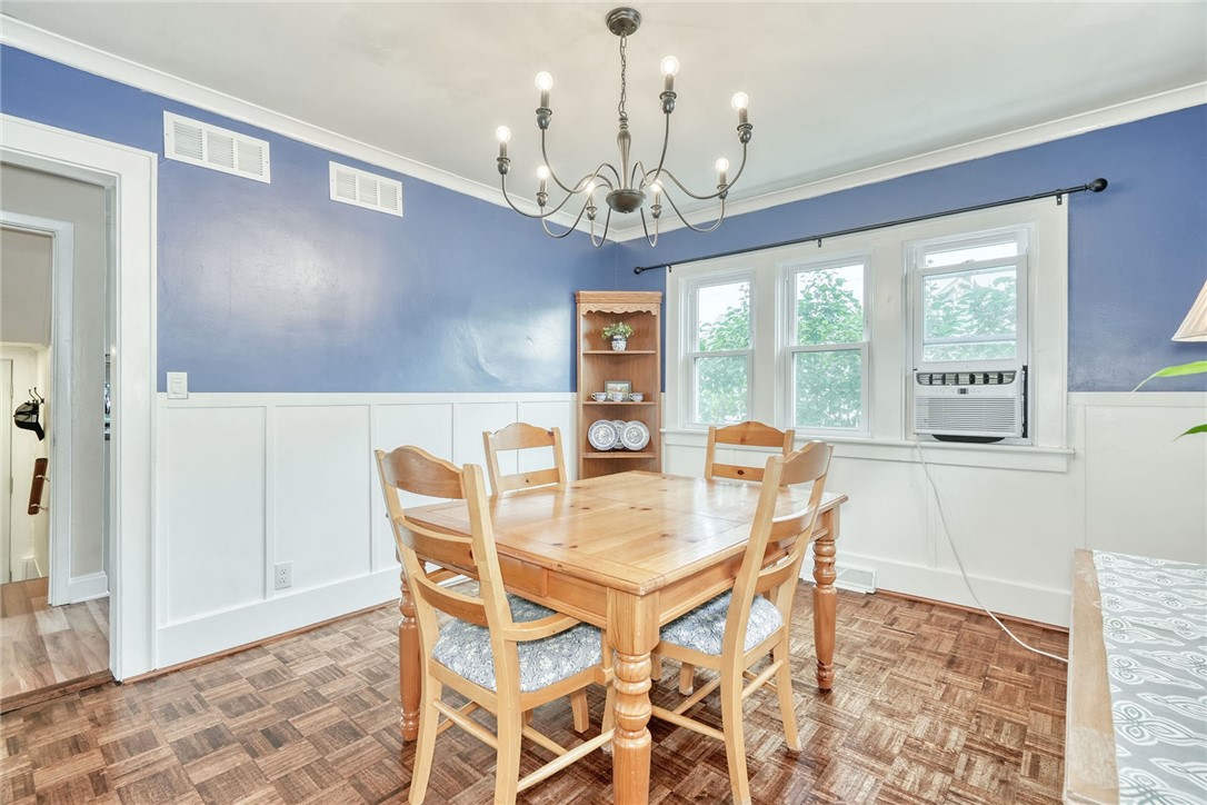 84 Falstaff Road Irondequoit, NY 14609 - Photo 3 of 48