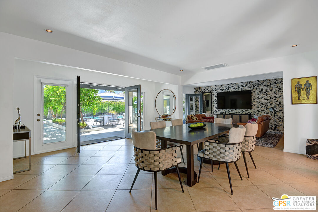 830 North Riverside Drive Palm Springs, CA 92264 - Photo 9 of 45