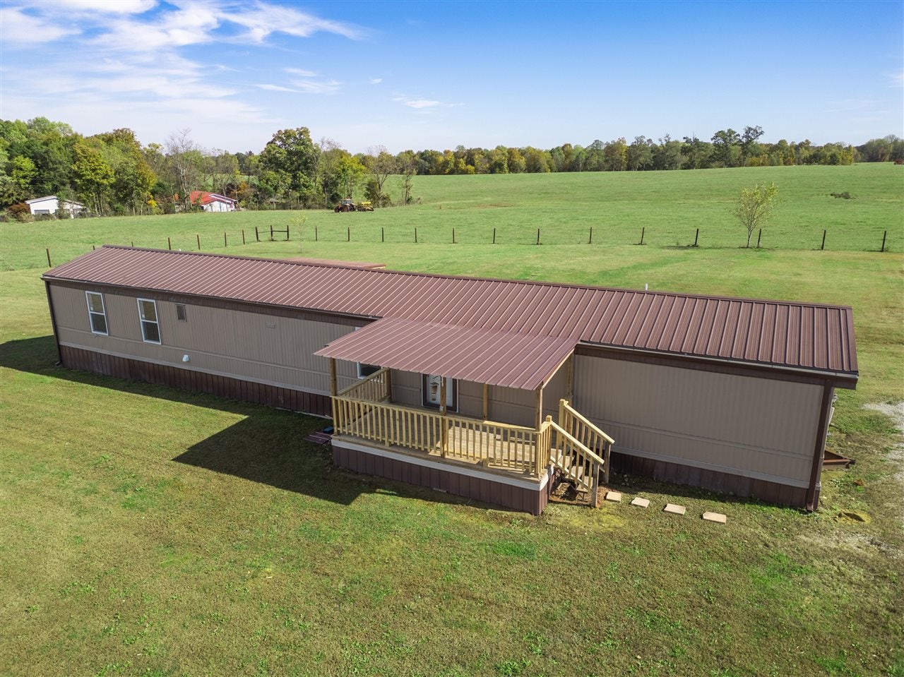 1920 Coopertown Road Russellville, KY 42276 - Photo 4 of 37 Gallery Image 4