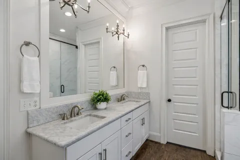 $1,249,000 | 2803 A White Oak Drive, Nashville, TN 37215