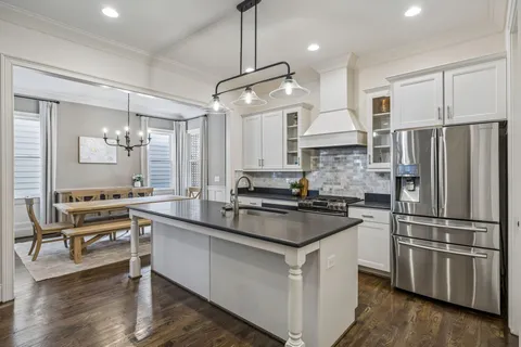 $1,249,000 | 2803 A White Oak Drive, Nashville, TN 37215