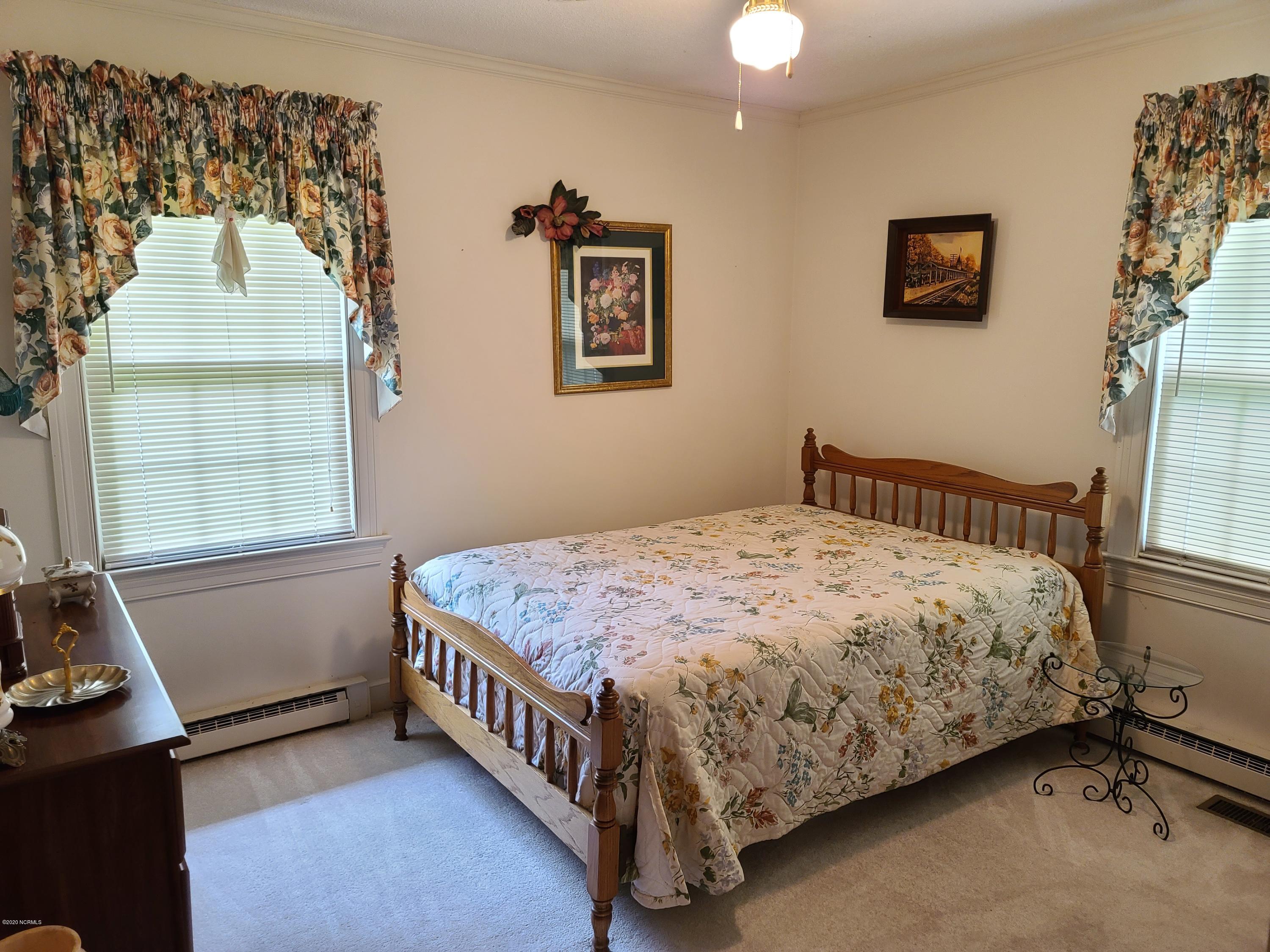 3401 Dobbs Farm Road Kinston, NC 28504 - Photo 12 of 19 Master Bedroom
