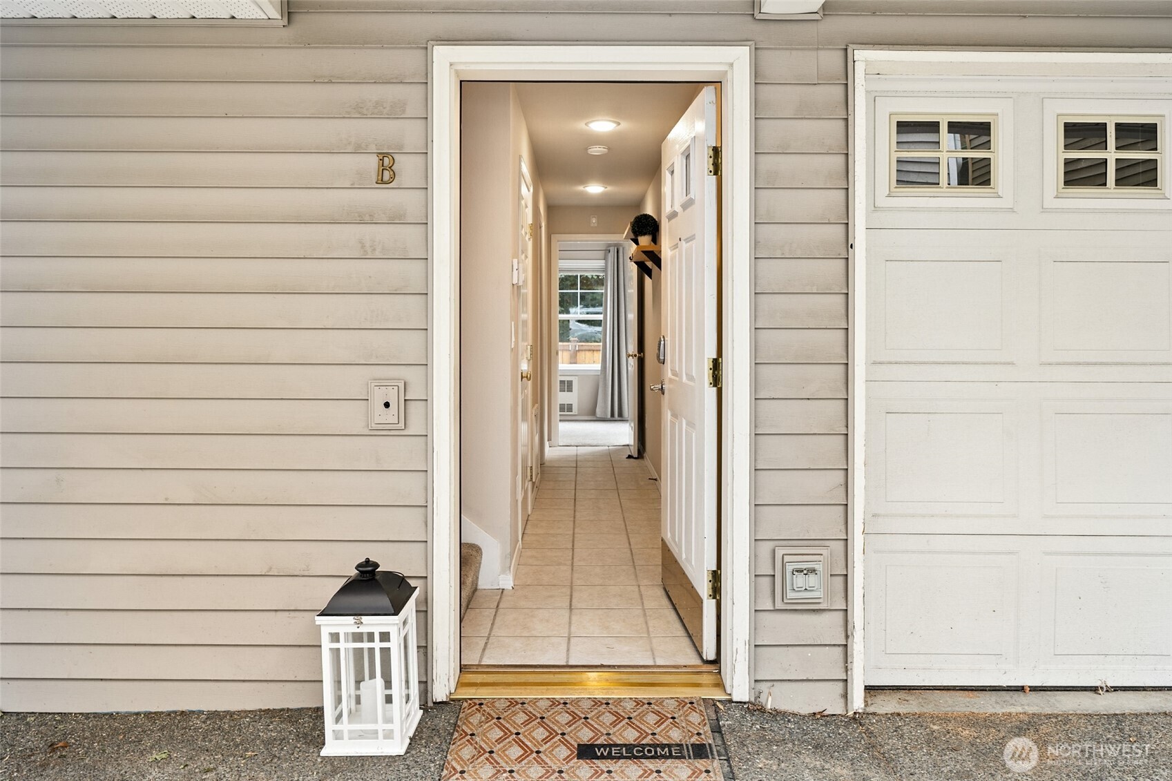 1512 Northwest 57th Street, Unit B Seattle, WA 98107 - Photo 25 of 27