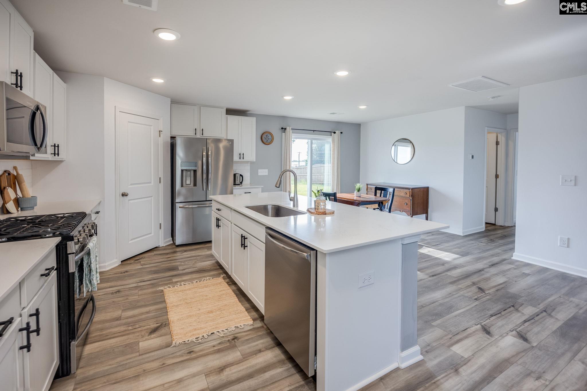410 Windy Farm Road Gilbert, SC 29054 - Photo 4 of 33
