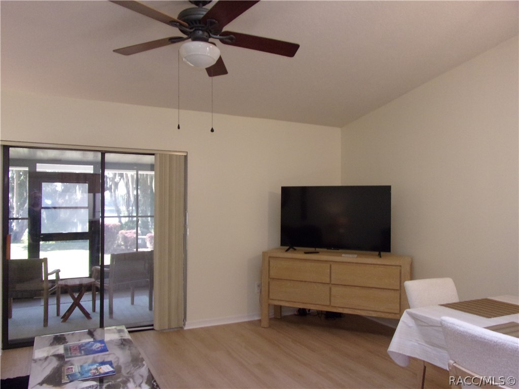 876 Pritchard Island Road Inverness, FL 34450 - Photo 6 of 29