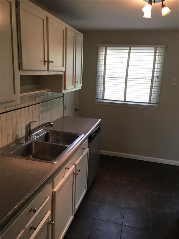 7353 Harcourt Road Indianapolis, IN 46260 - Photo 8 of 16 Gallery Image 8