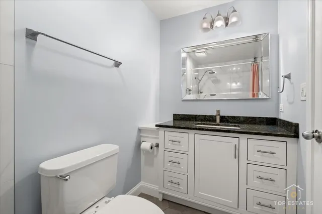 $275,000 | 1227 South Old Wilke Road, Unit 201, Rolling Meadows, IL 60005