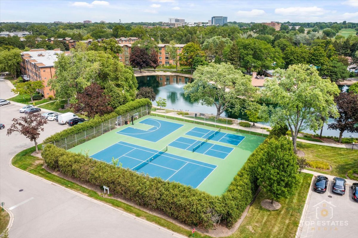 1227 South Old Wilke Road, Unit 201 Rolling Meadows, IL 60005 - Photo 37 of 40