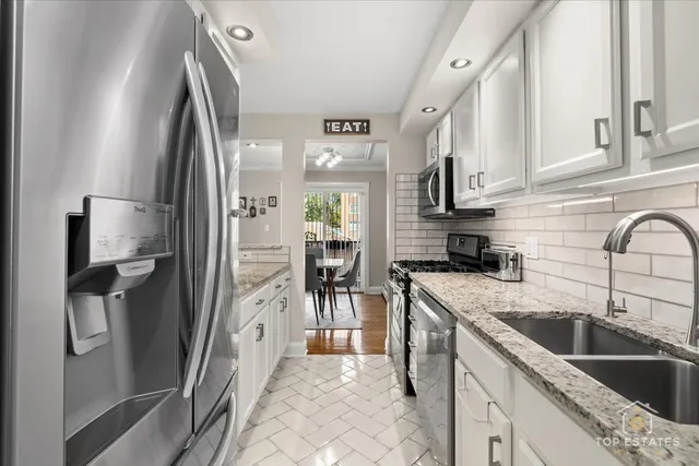 $275,000 | 1227 South Old Wilke Road, Unit 201, Rolling Meadows, IL 60005