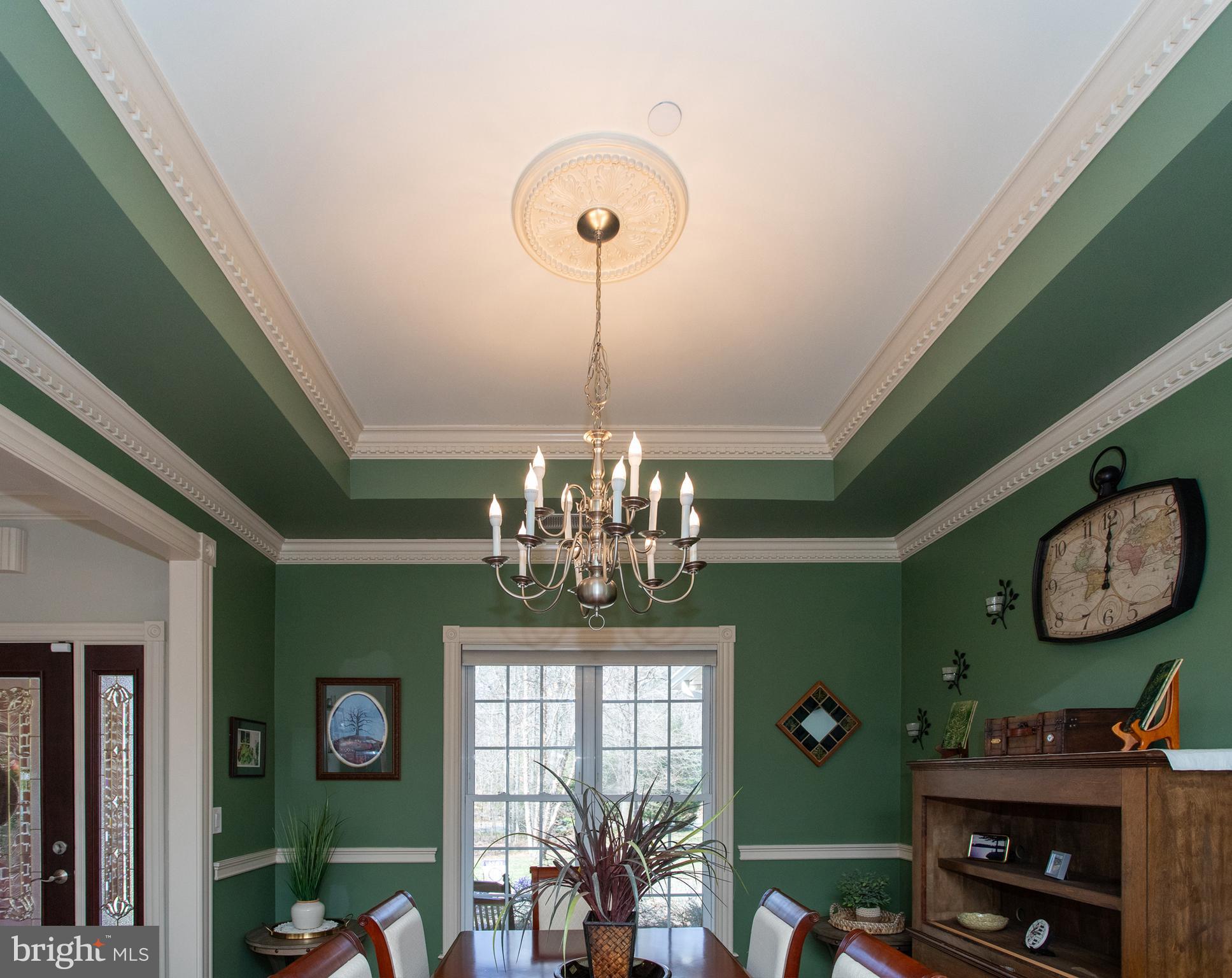 6901 Accokeek Road Brandywine, MD 20613 - Photo 13 of 82 Beautiful moldings and trim