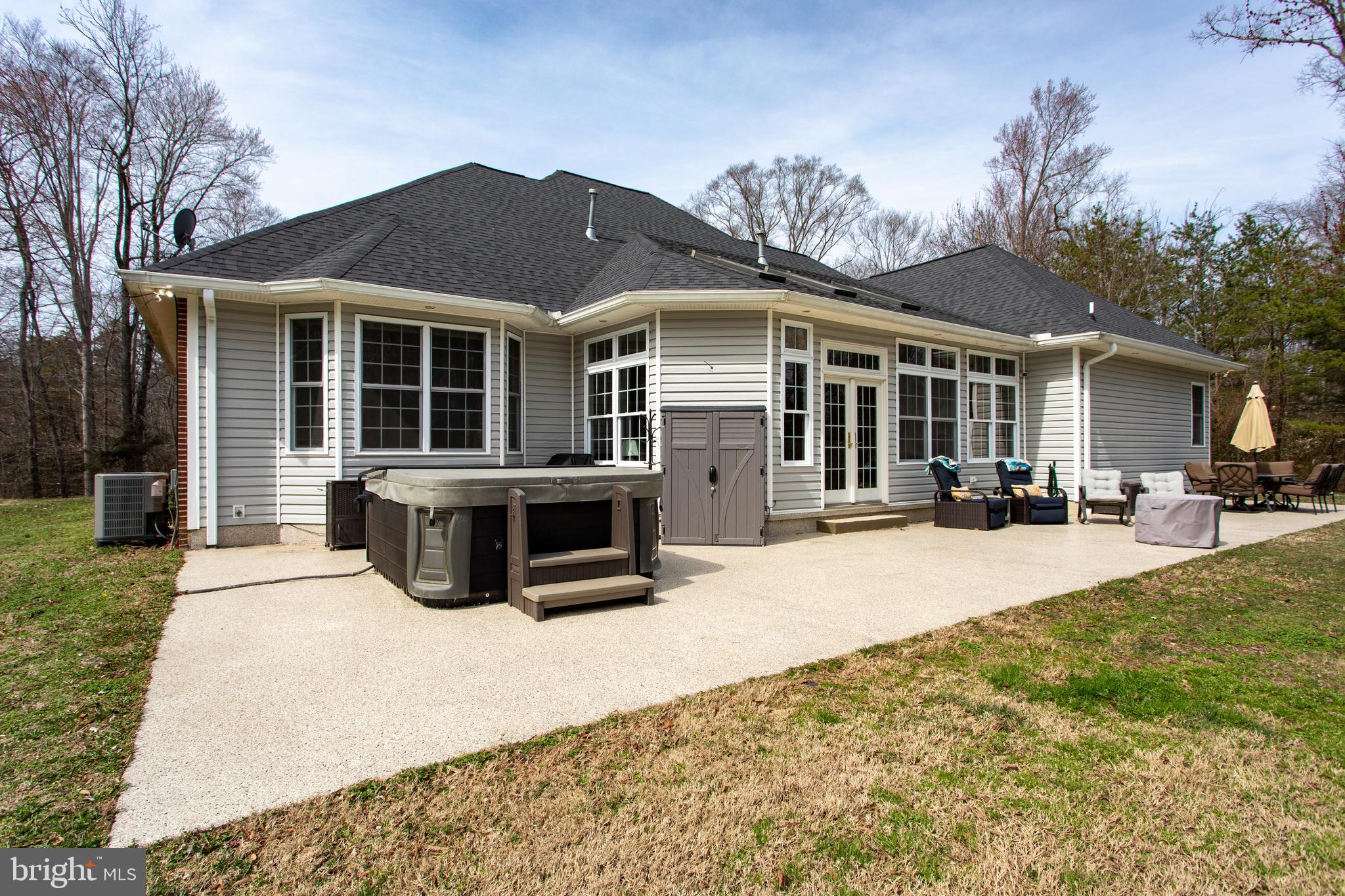 6901 Accokeek Road Brandywine, MD 20613 - Photo 73 of 82 a view of a house with backyard porch and sitting area