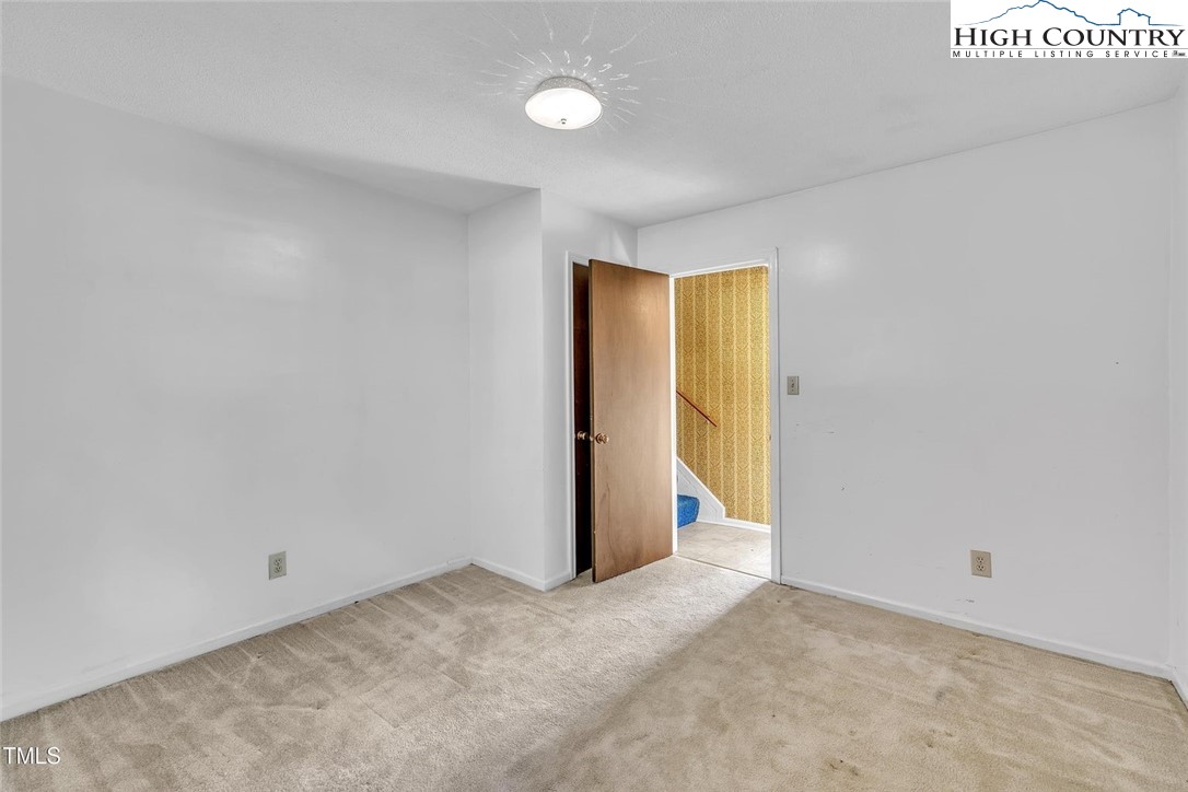 2608 Foxgate Drive Raleigh, NC 27610 - Photo 18 of 36 Gallery Image 18