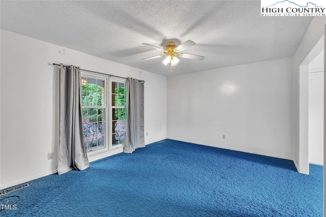 2608 Foxgate Drive Raleigh, NC 27610 - Photo 5 of 36 Gallery Image 5