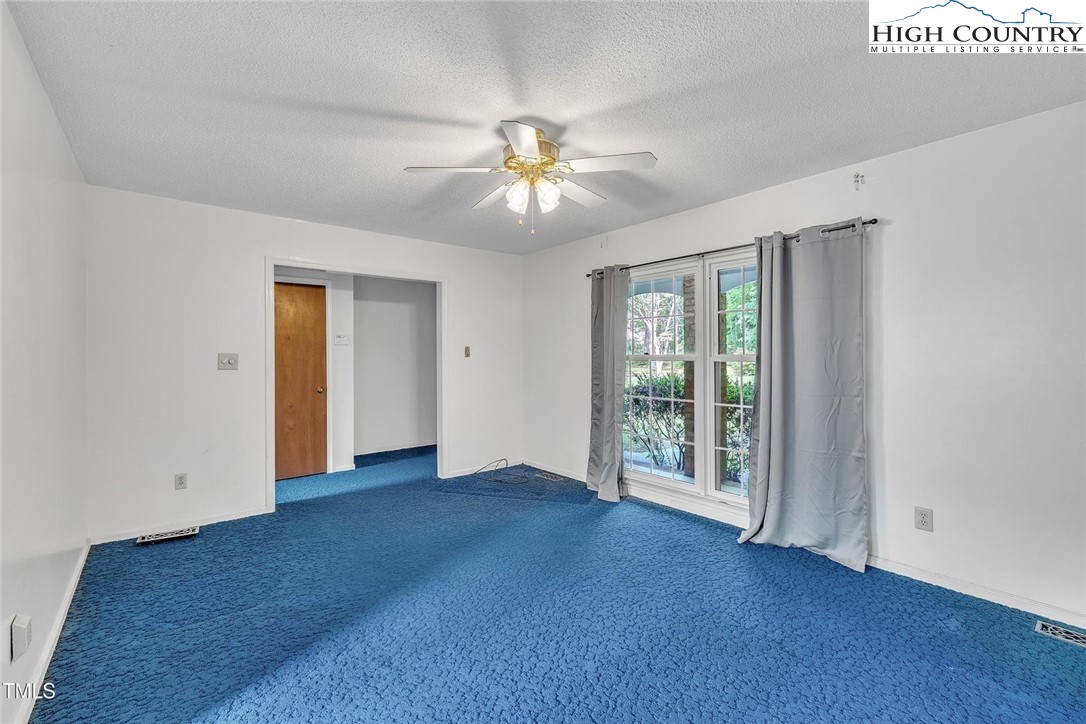 2608 Foxgate Drive Raleigh, NC 27610 - Photo 6 of 36 Gallery Image 6