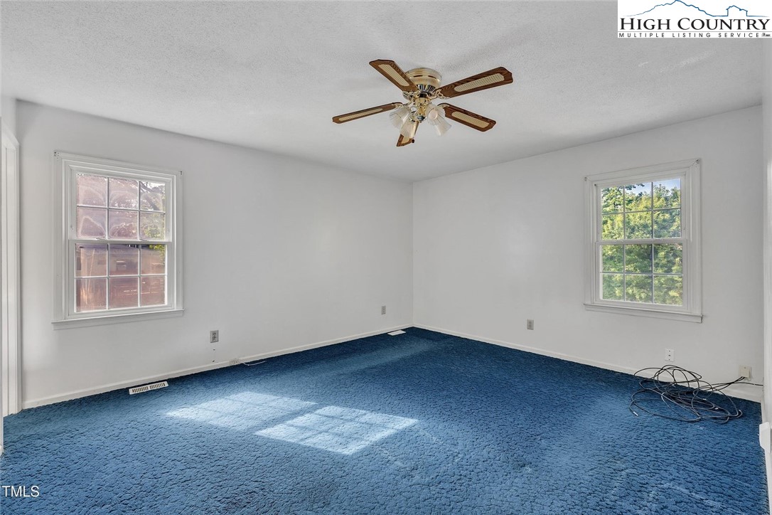 2608 Foxgate Drive Raleigh, NC 27610 - Photo 7 of 36 Gallery Image 7