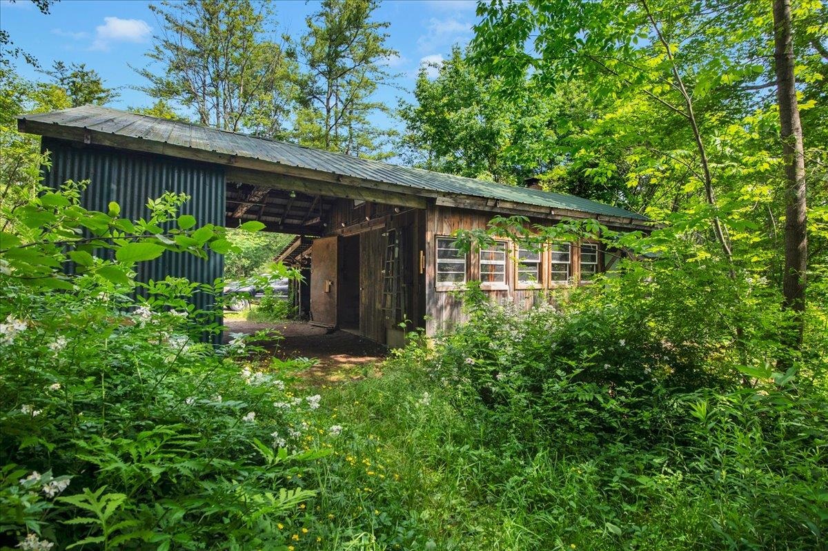 204 Lawrence Road Richmond, VT 05477 - Photo 48 of 60