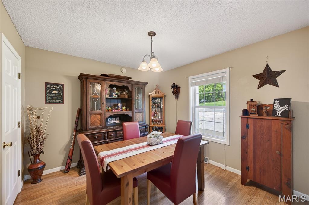 403 Stone Ridge Drive Waynesville, MO 65583 - Photo 12 of 62