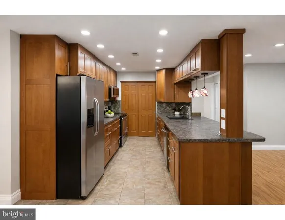 $2,400 | 1909 The Woods II, Cherry Hill, NJ 08003