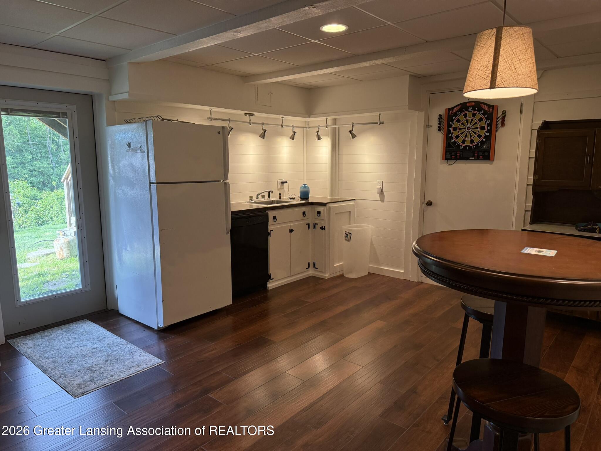 4426 Barton Road Lansing, MI 48917 - Photo 35 of 75 IMG_3536